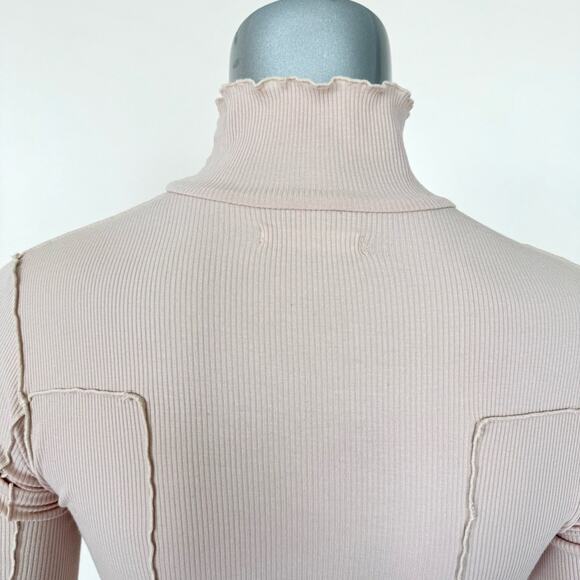 NEW!!! Reformation women turtleneck top size XS - Picture 4 of 7